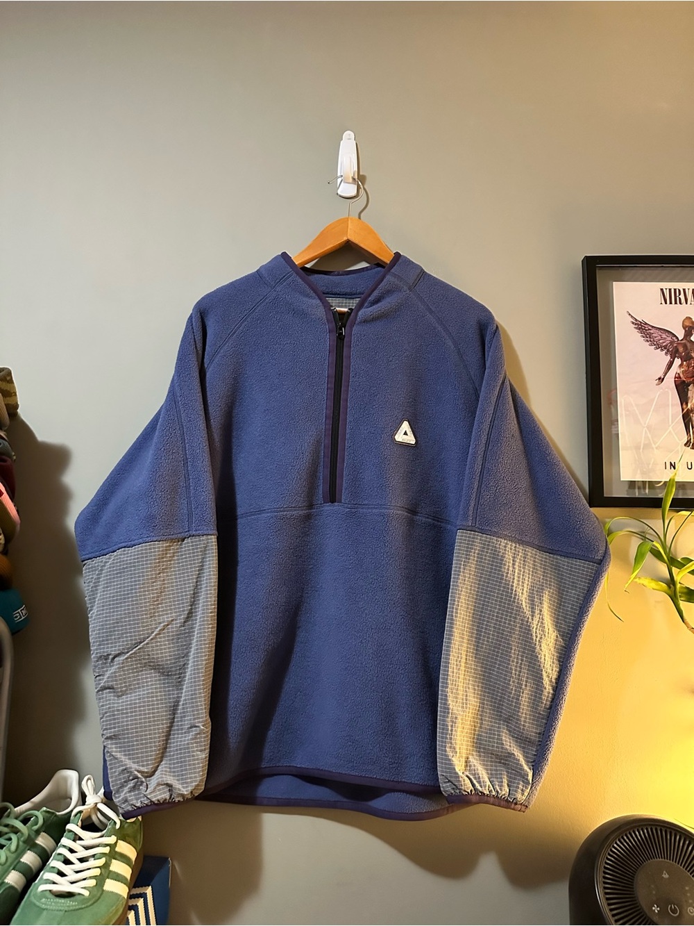 PALACE Navy Zip-Up Fleece with Light Gray Sleeve Panels